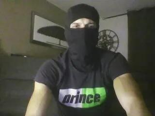 Offline victor_de_la_croix on Flirt4Free