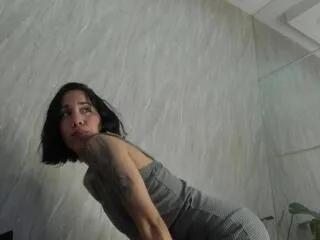 Away wanda_snake on Flirt4Free