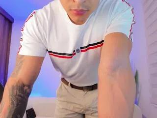 will_hernandez on Flirt4Free 