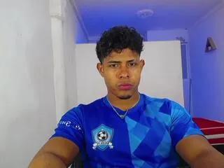 Offline xavier_bryant on Flirt4Free
