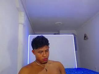 Offline xavier_bryant on Flirt4Free
