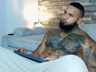 Offline zaiin_diesel on Flirt4Free