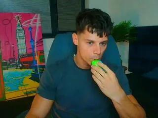 Away zeb_madison on Flirt4Free