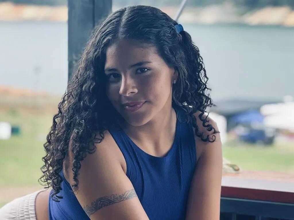 AleGil on LiveJasmin