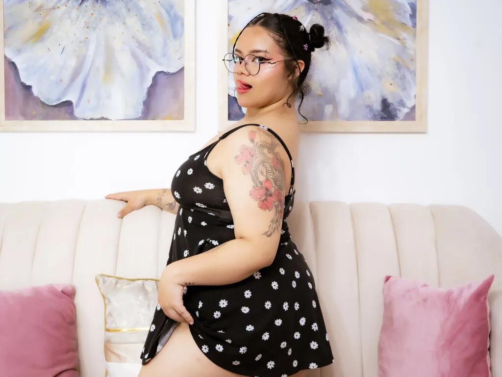 Offline AnneStonee on LiveJasmin