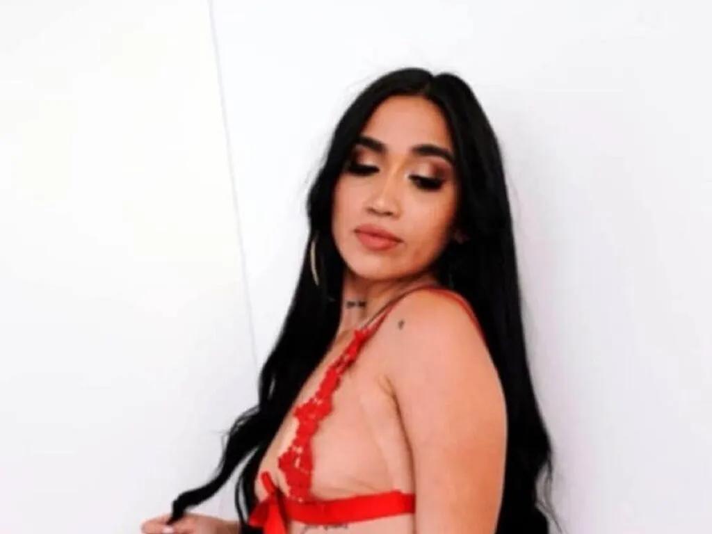 Offline BriandaBrex on LiveJasmin