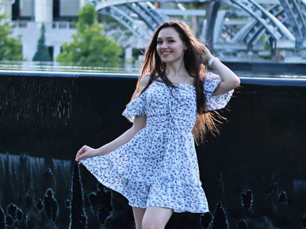 DaisyAngrisano on LiveJasmin