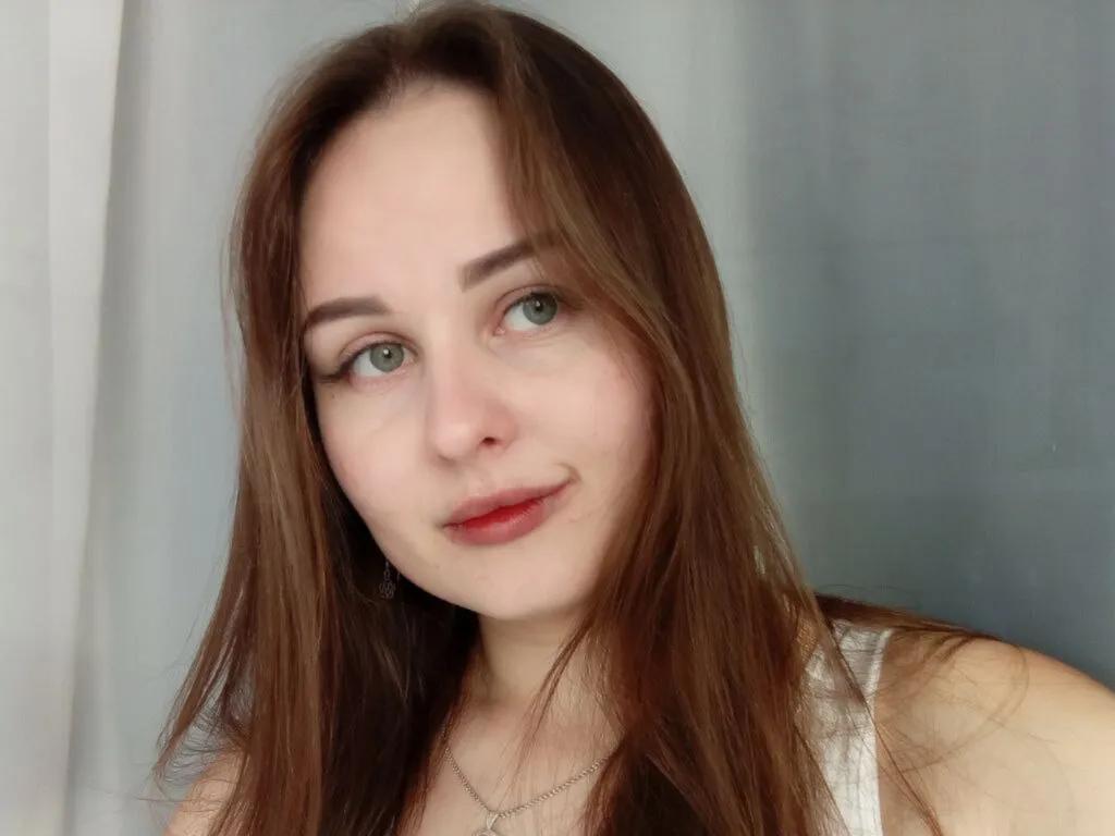 Offline KatlynGalimberti on LiveJasmin