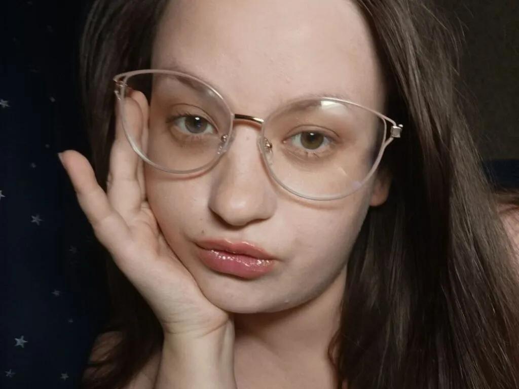 Offline MelissaFlowers on LiveJasmin