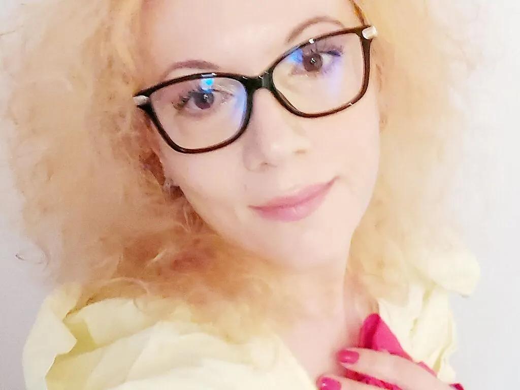 ScarlettJourney on LiveJasmin