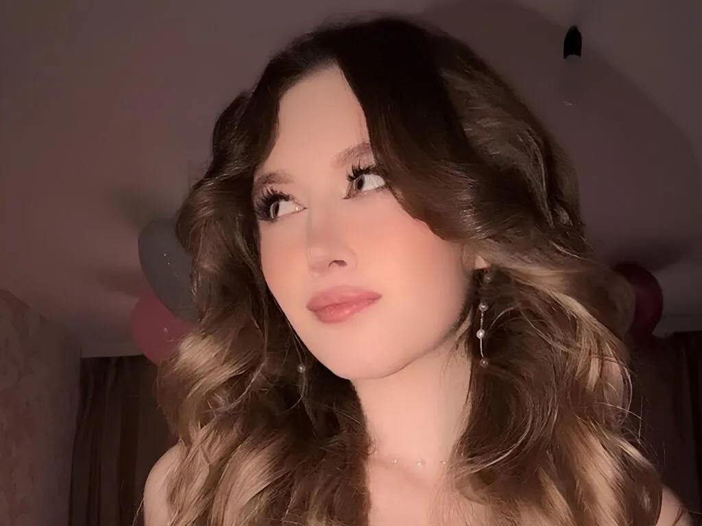 Offline ShannanStoey on LiveJasmin