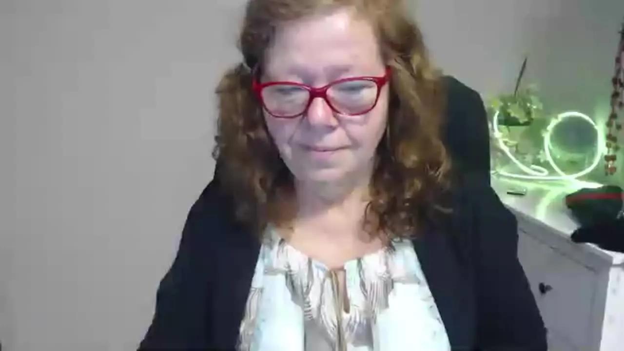 Offline AdeleeModel on Streamray