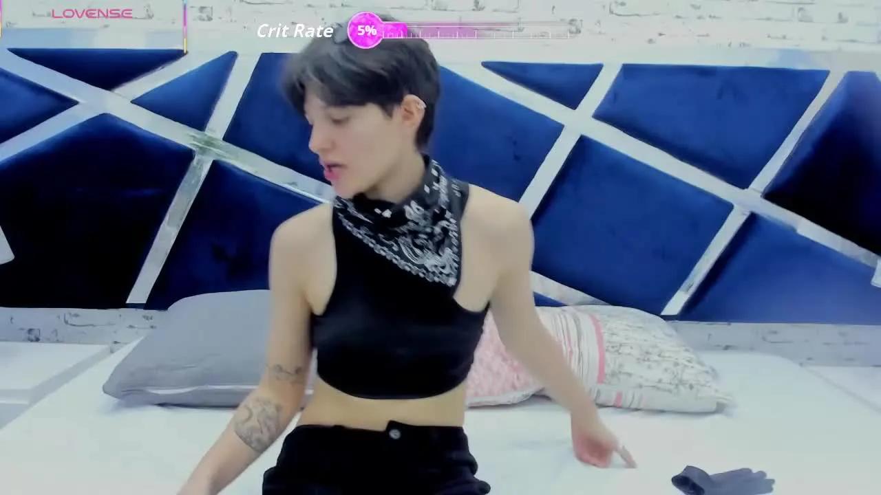 Offline ArabellaBlue on Streamray