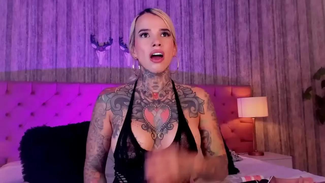 CattleyaHarlow on Streamray 