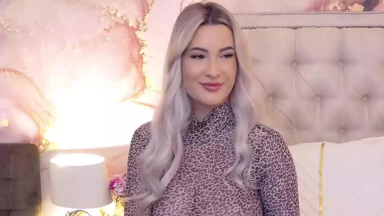ElaAudrey on Streamray 