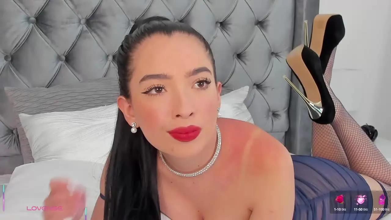 Freechat JennDavis on Streamray