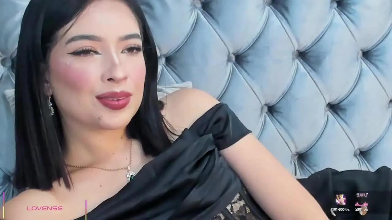 Freechat JennDavis on Streamray
