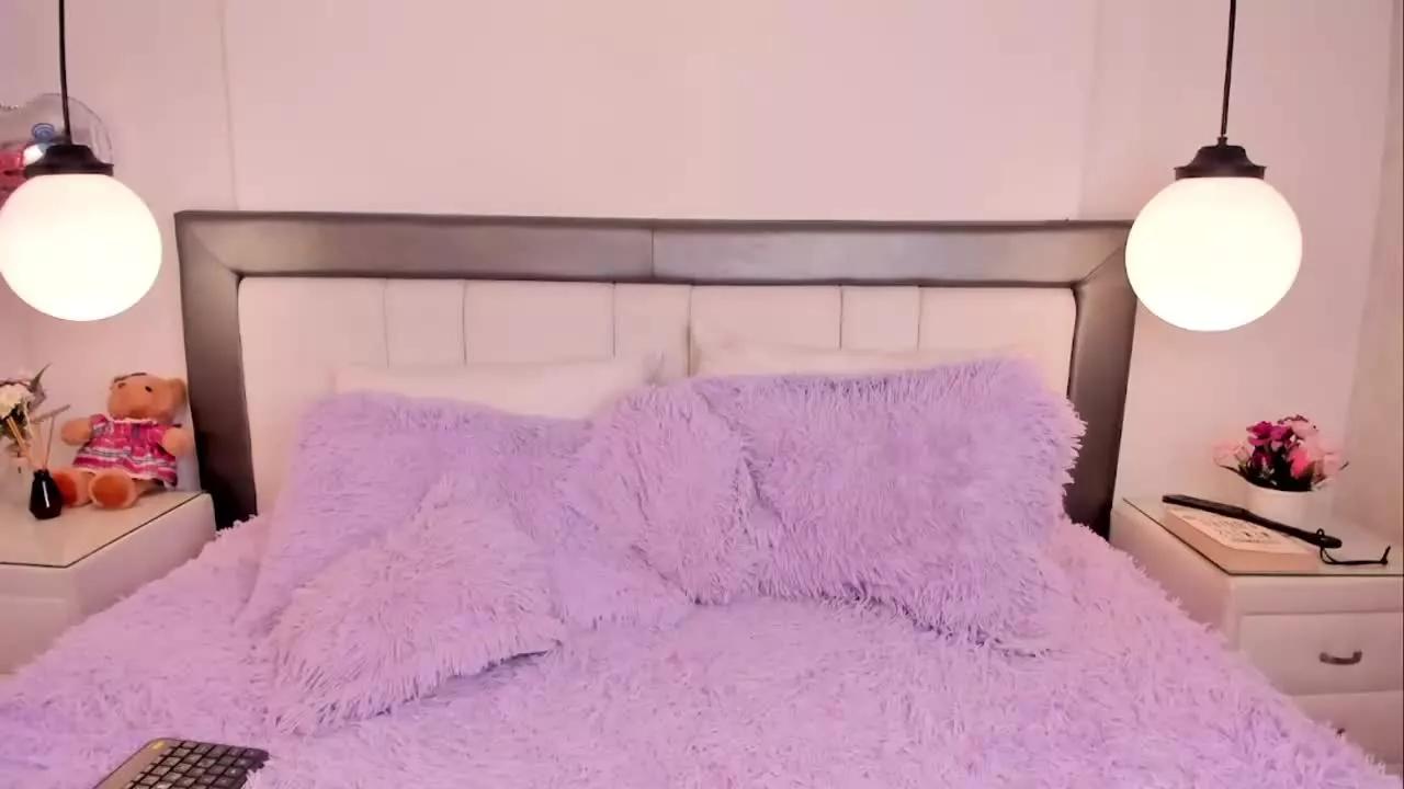 Maddie_hart on Streamray 