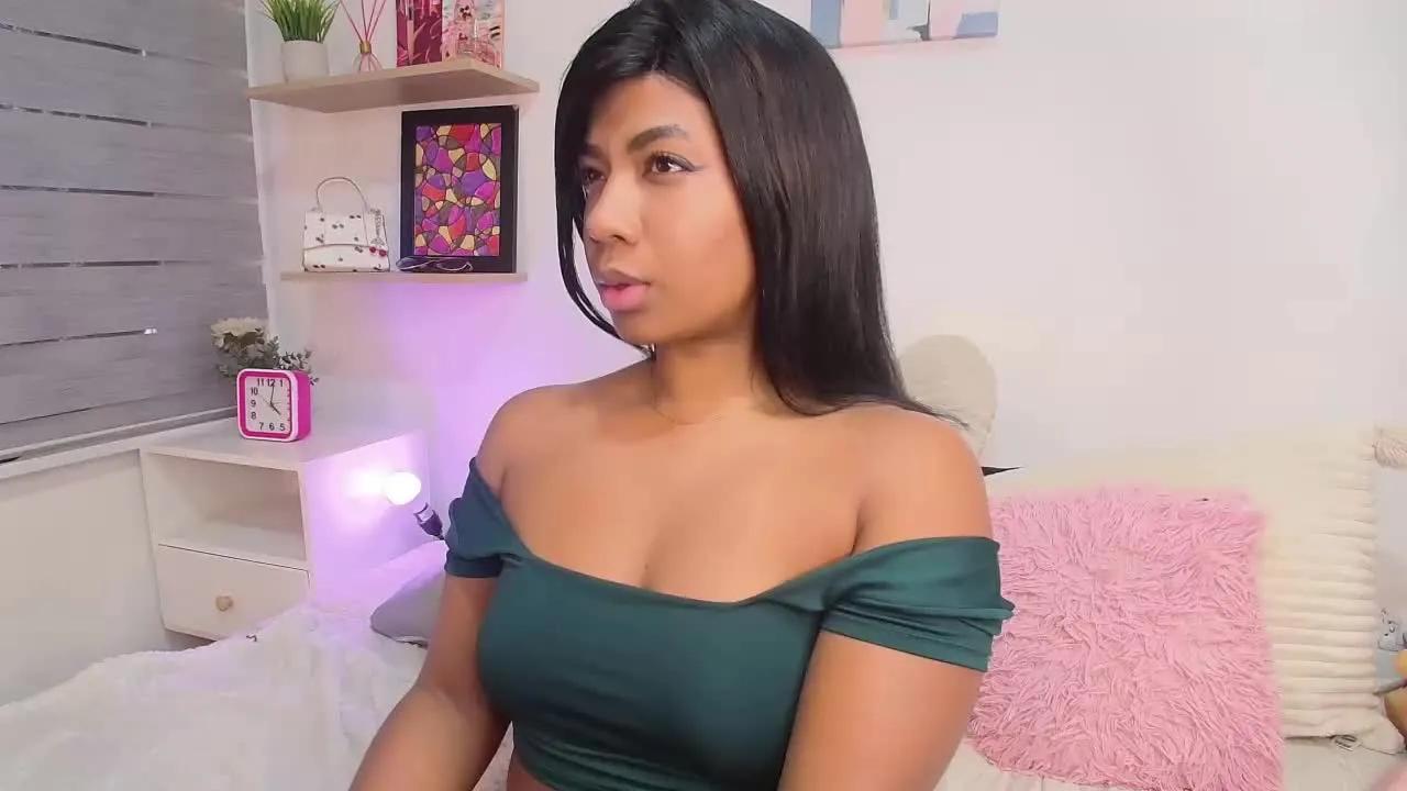 Offline Megan_Brown on Streamray