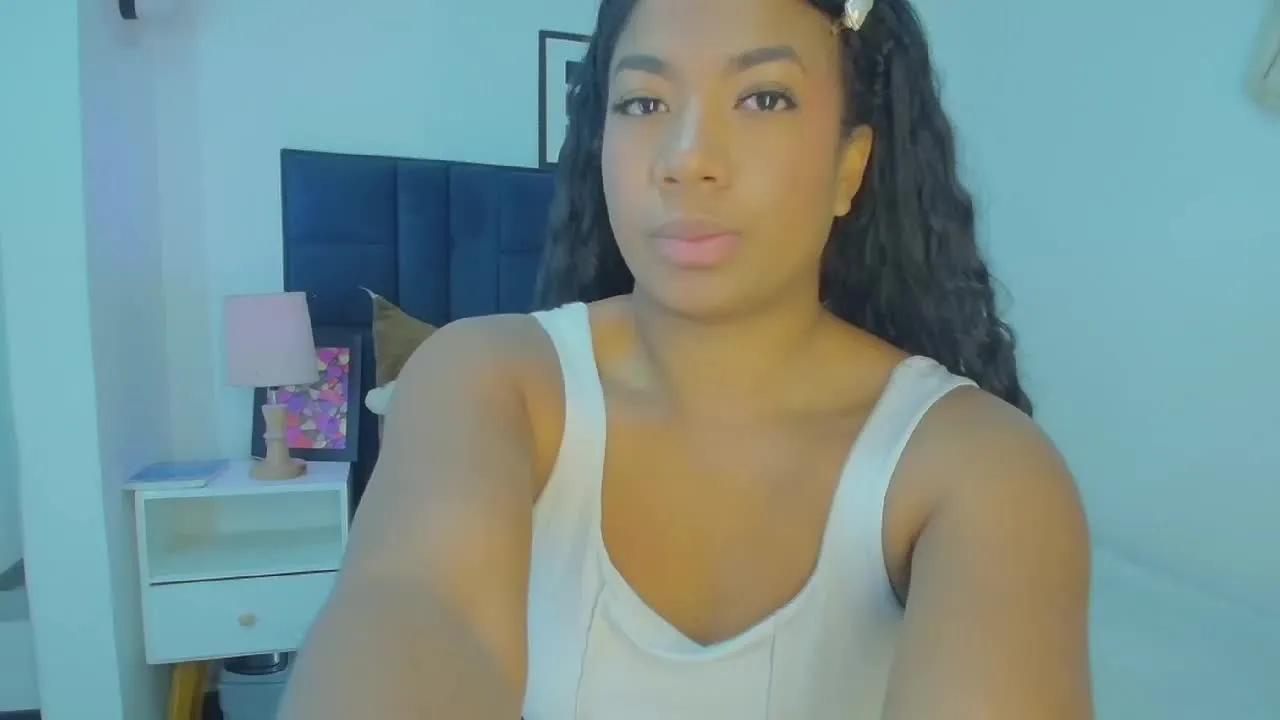 Offline Megan_Brown on Streamray