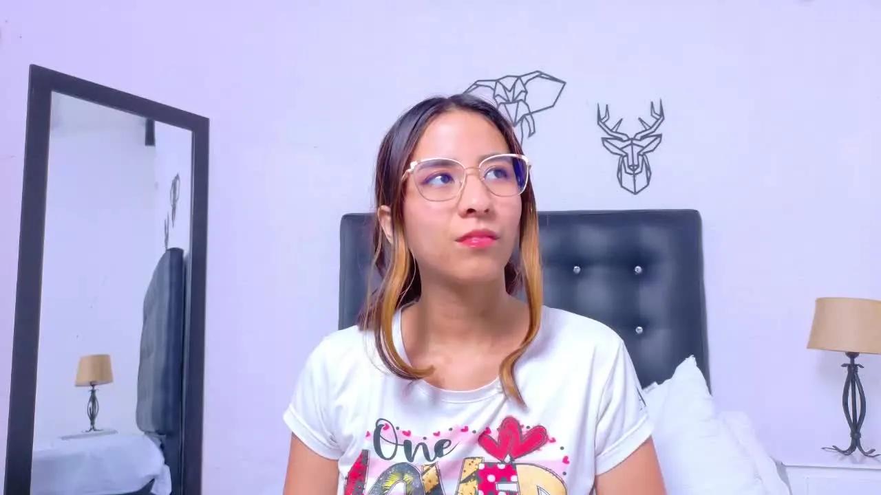 Offline skinny_hottie on Streamray