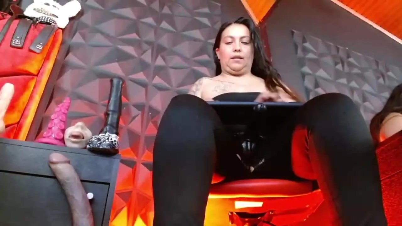 Susan_Miss on Streamray 