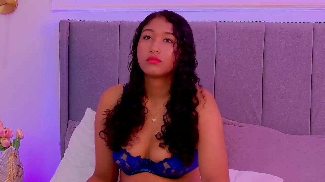 Tamaralorens on Streamray 