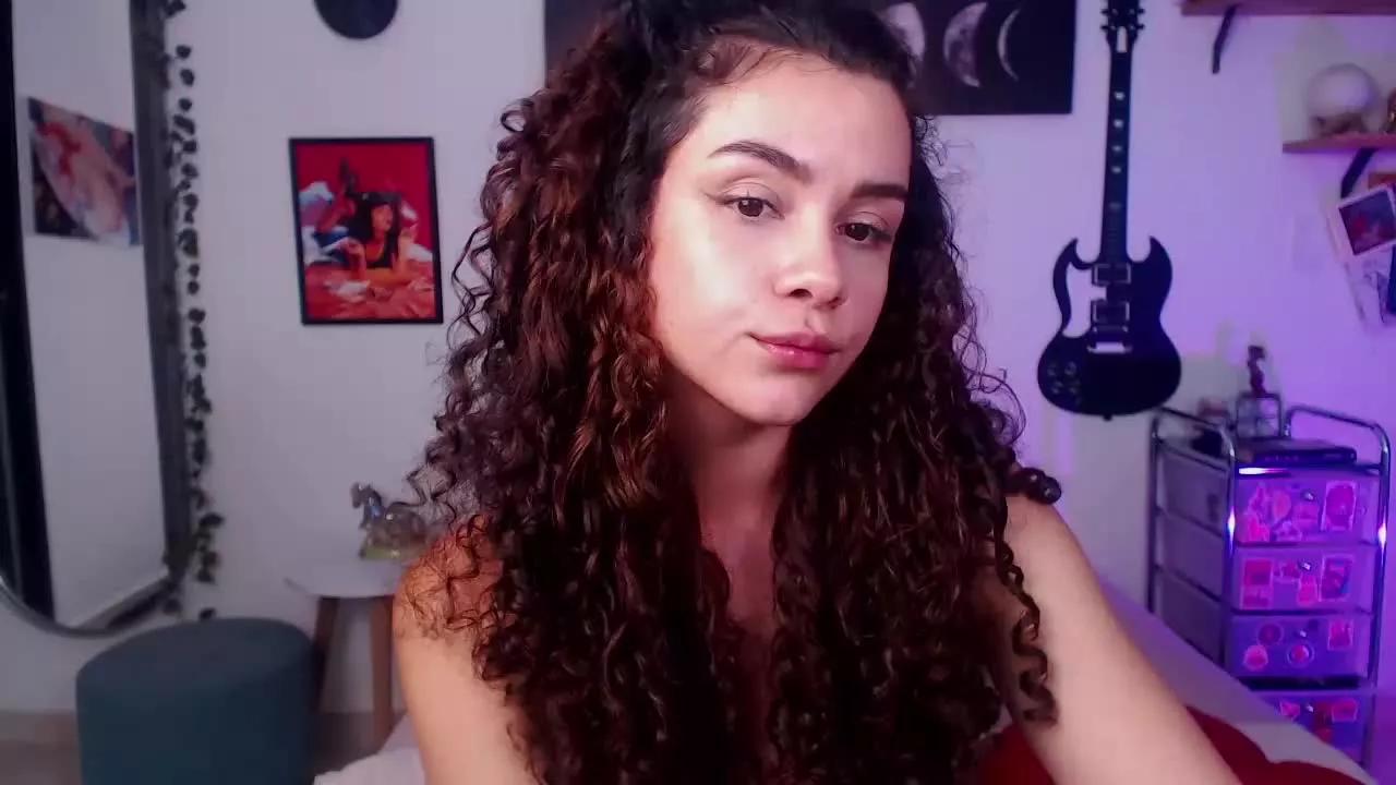 TinnyFoxxy on Streamray 