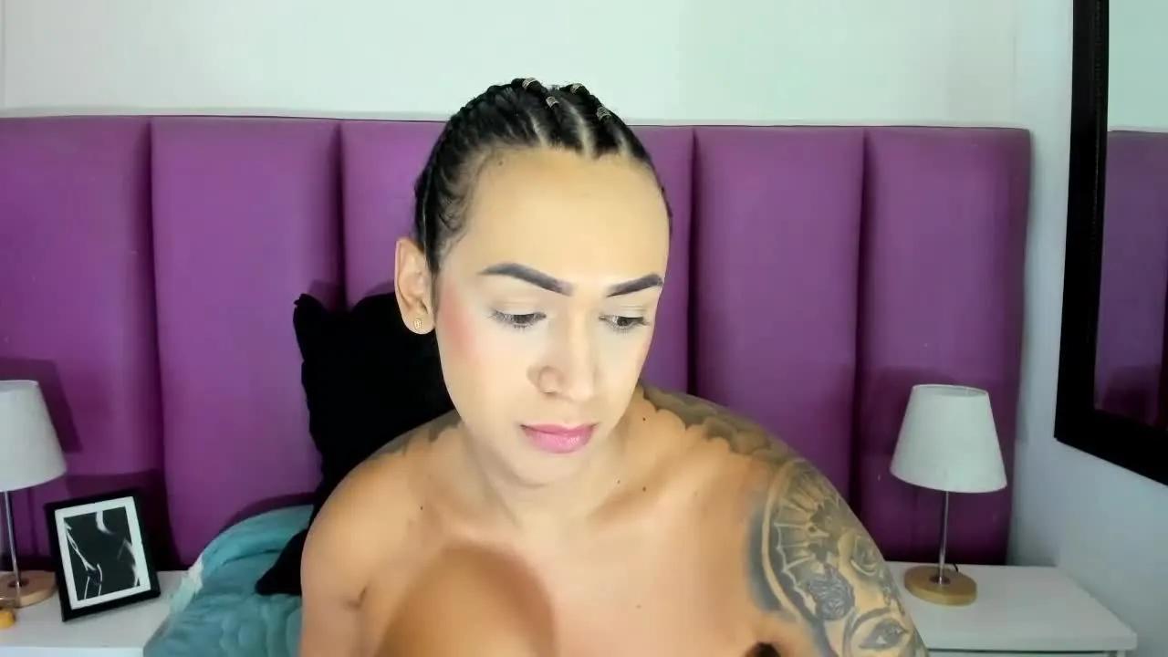 Offline VALERYQUEENTS on Streamray