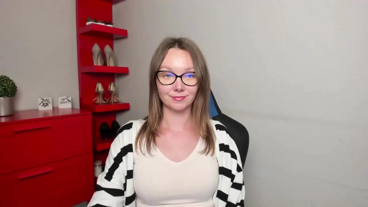 ZOEcute on Streamray
