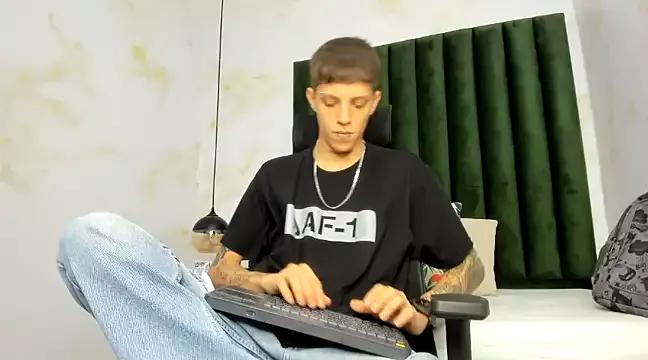 Adam_hard_ on StripChat 