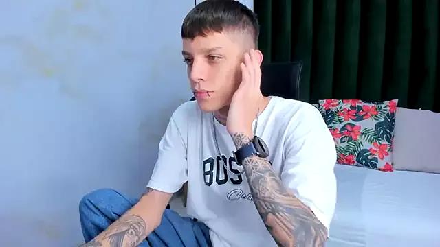 Adam_hard_ on StripChat 