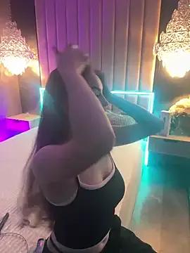 Freechat AlexaBright on StripChat
