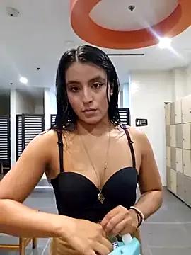 AliishaPss on StripChat 