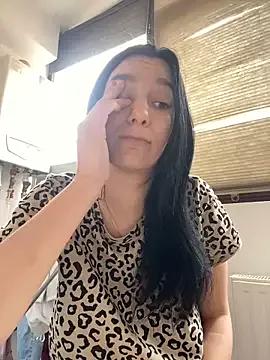 AnnnMary on StripChat 