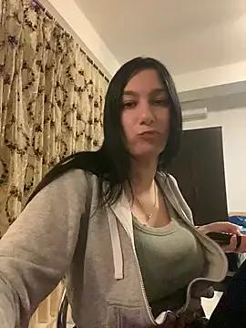 AnnnMary on StripChat 