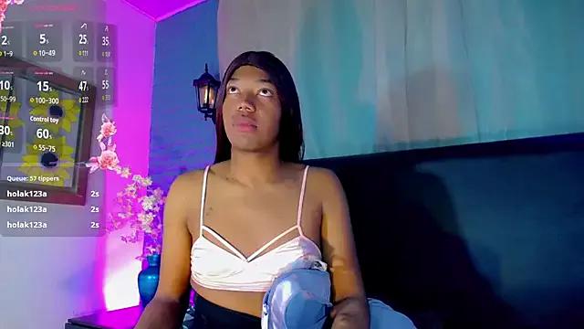 Freechat bayolet_ on StripChat