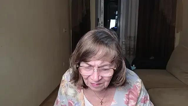 Betty_Brick on StripChat 