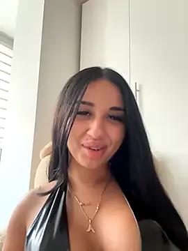 Freechat BlueEyes_BB on StripChat