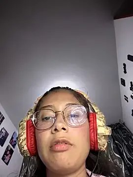 Bonnie_willliams19 on StripChat 