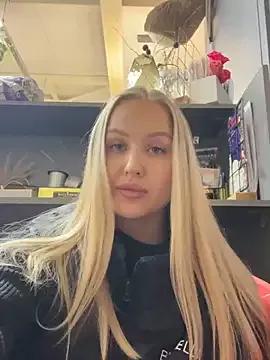 Photos of CandyVice from StripChat is Freechat