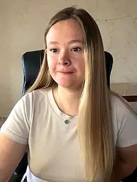 CaramelleSugar_ on StripChat 