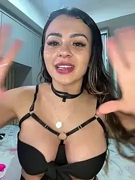 Photos of carol_amorim from StripChat is Freechat