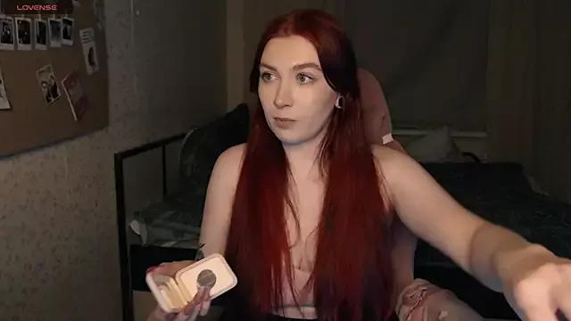 Photos of Cute_lina from StripChat is Freechat