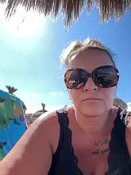 Photos of dannydoll33 from StripChat is Private