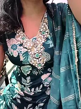 Freechat Divya_Bharti on StripChat