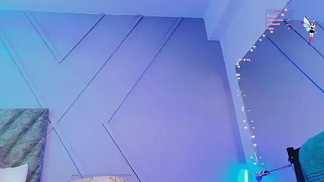 Freechat emmajohnss on StripChat