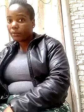 Fatassboodyxx on StripChat 