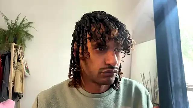 Freechat gerson173Hugo on StripChat