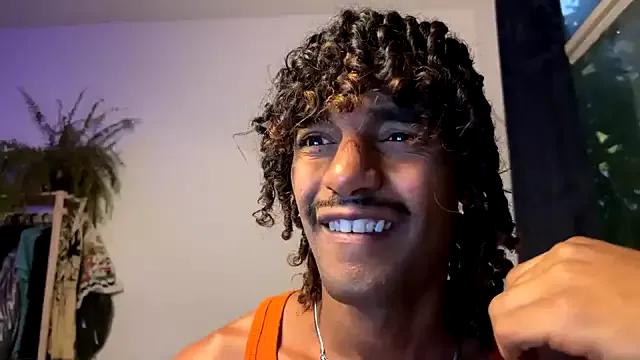 Freechat gerson173Hugo on StripChat